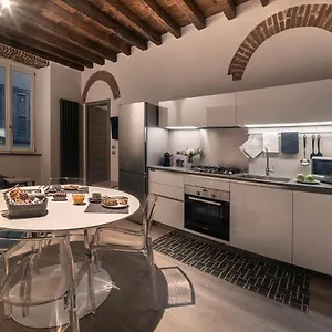 Apartamento Borgo San Leonardo Italia